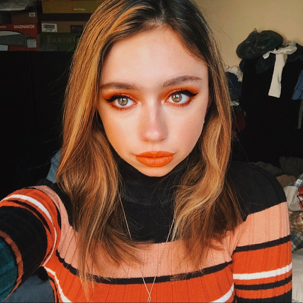 Meet your Posher, Zoe